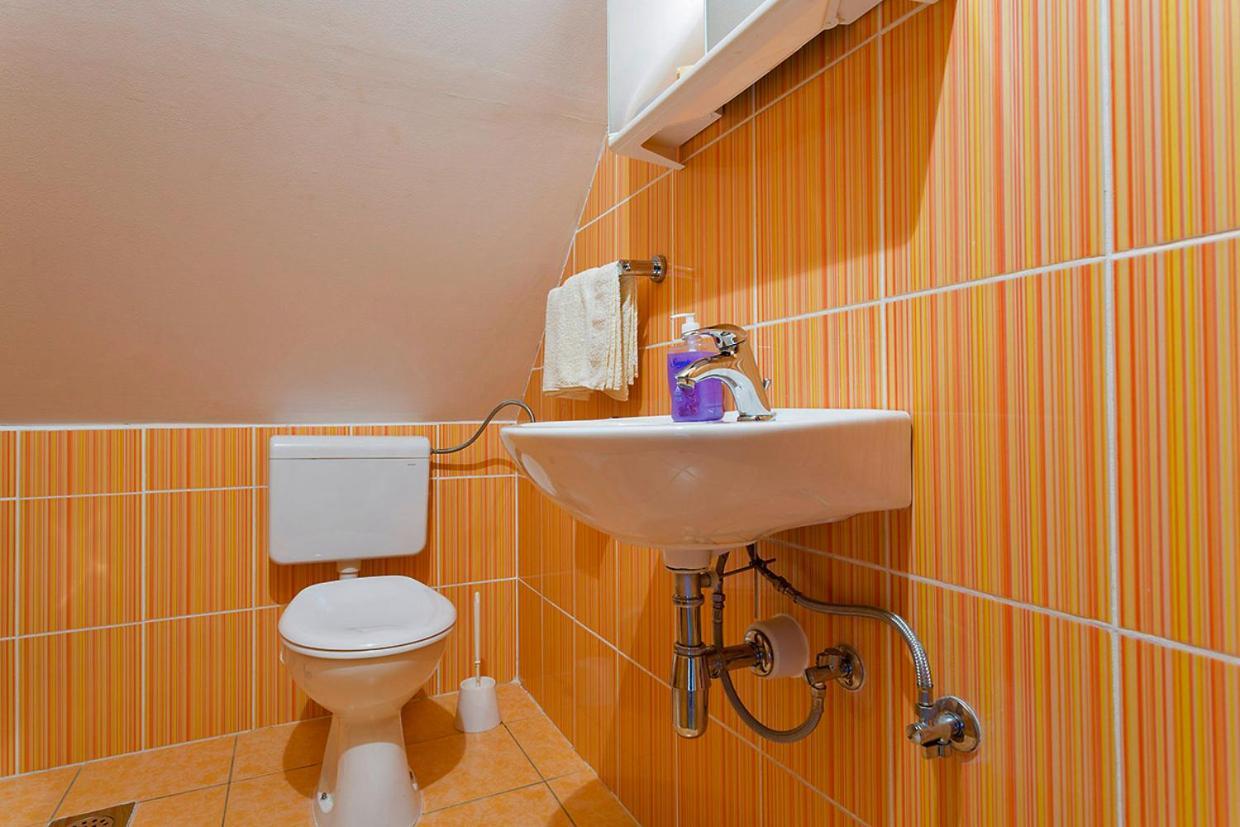 Andrea In Sertic Poljana - Haus Fuer 6 Personen Плитвицька Єзера Екстер'єр фото
